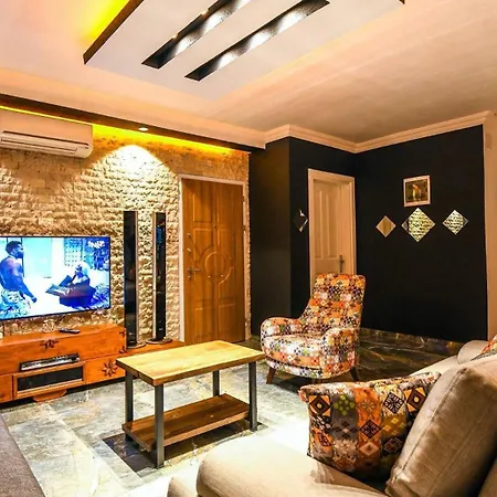Akbel 4 Bedroom - 5703 カルカン